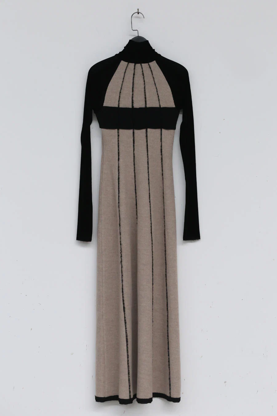 Un Morceau Raglan High Neck and Chest Stitching Dress UM212LS11 Nude Pink/Black PUM12 - Image 15