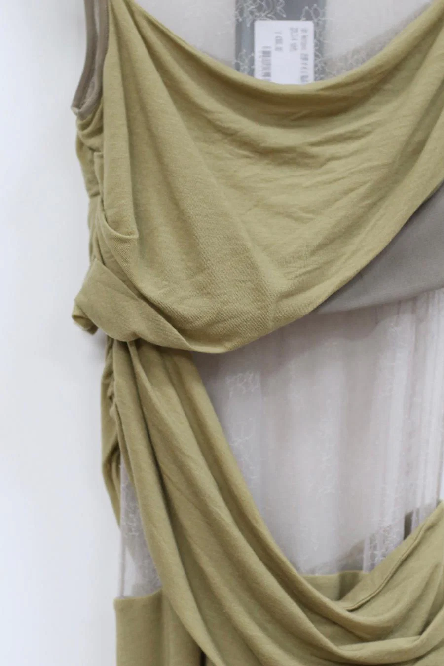 Un Morceau Skin Friendly Wool Stand Cut Turtleneck Sleeveless Dress AW22 UM222LS14 Green PUM33 - Image 3