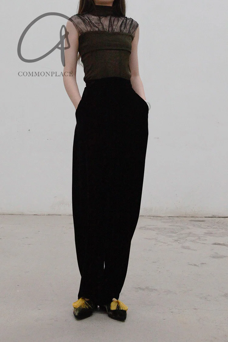 Un Morceau Velvet High Waist Straight Pants UM212XZ05 Black PUM15 - Image 6