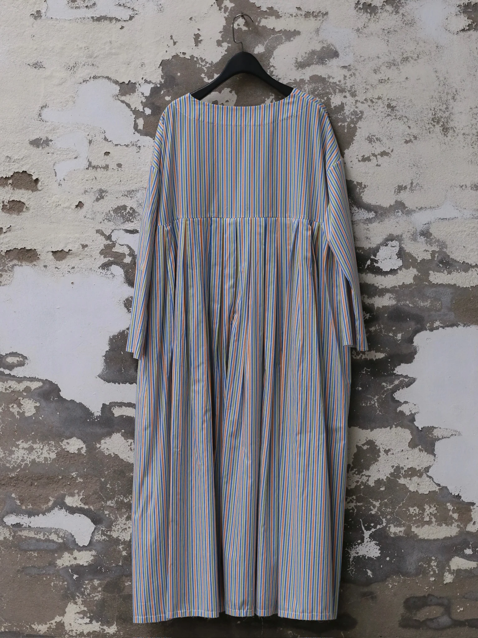 UNISECON 25 Spring/Summer Round Neck Asymmetric Pleated Dress USC-U11W51-LL Blue/Green USC-U11W50 - Image 4