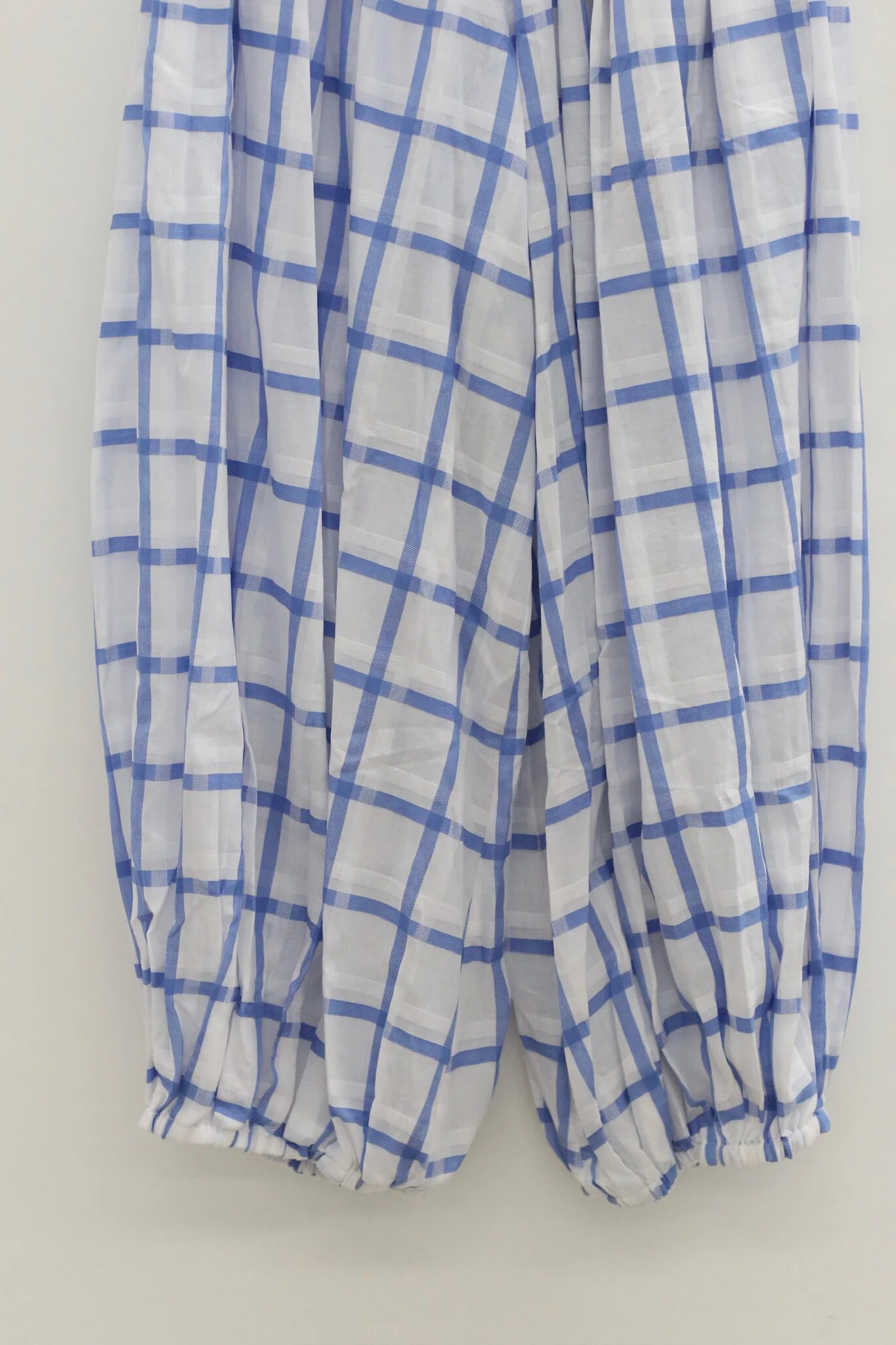UNISECON SS26 Round Neck Long Sleeve Pleated Top / Oversized Tulip Skirt / Pleated Lantern Pants USC-U13W12-WHITE&BLUE Pants (U13W10) - Image 2