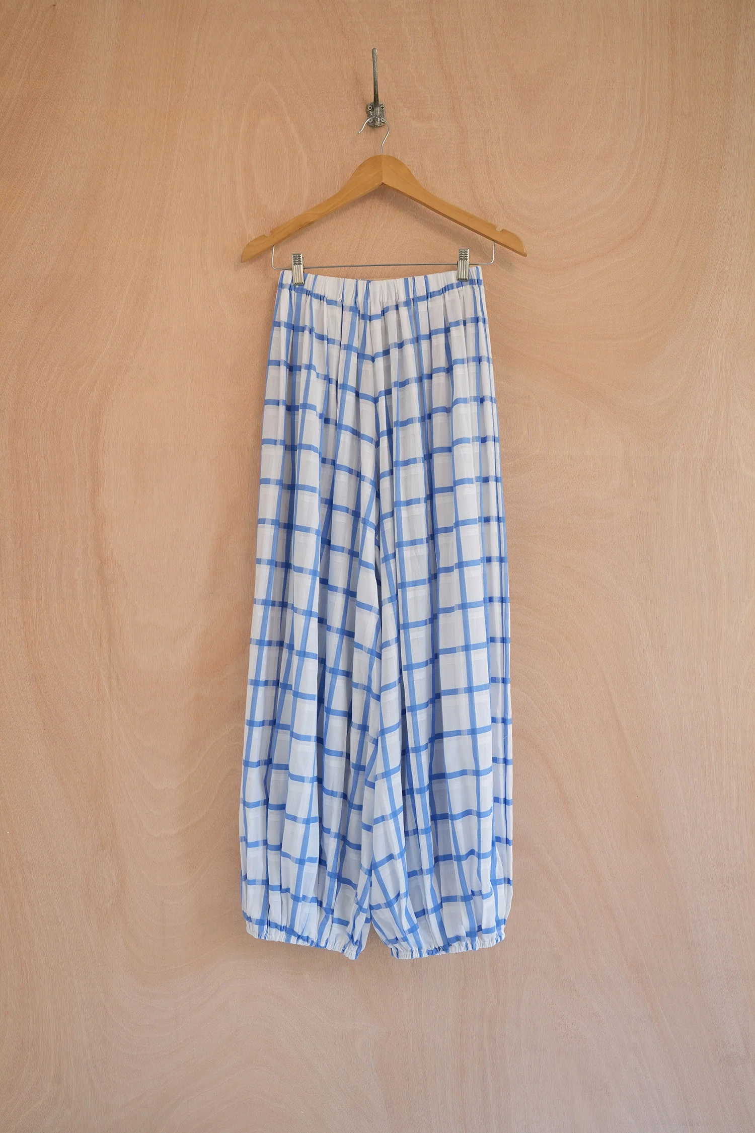 UNISECON SS26 Round Neck Long Sleeve Pleated Top / Oversized Tulip Skirt / Pleated Lantern Pants USC-U13W12-WHITE&BLUE Pants (U13W10) - Image 5