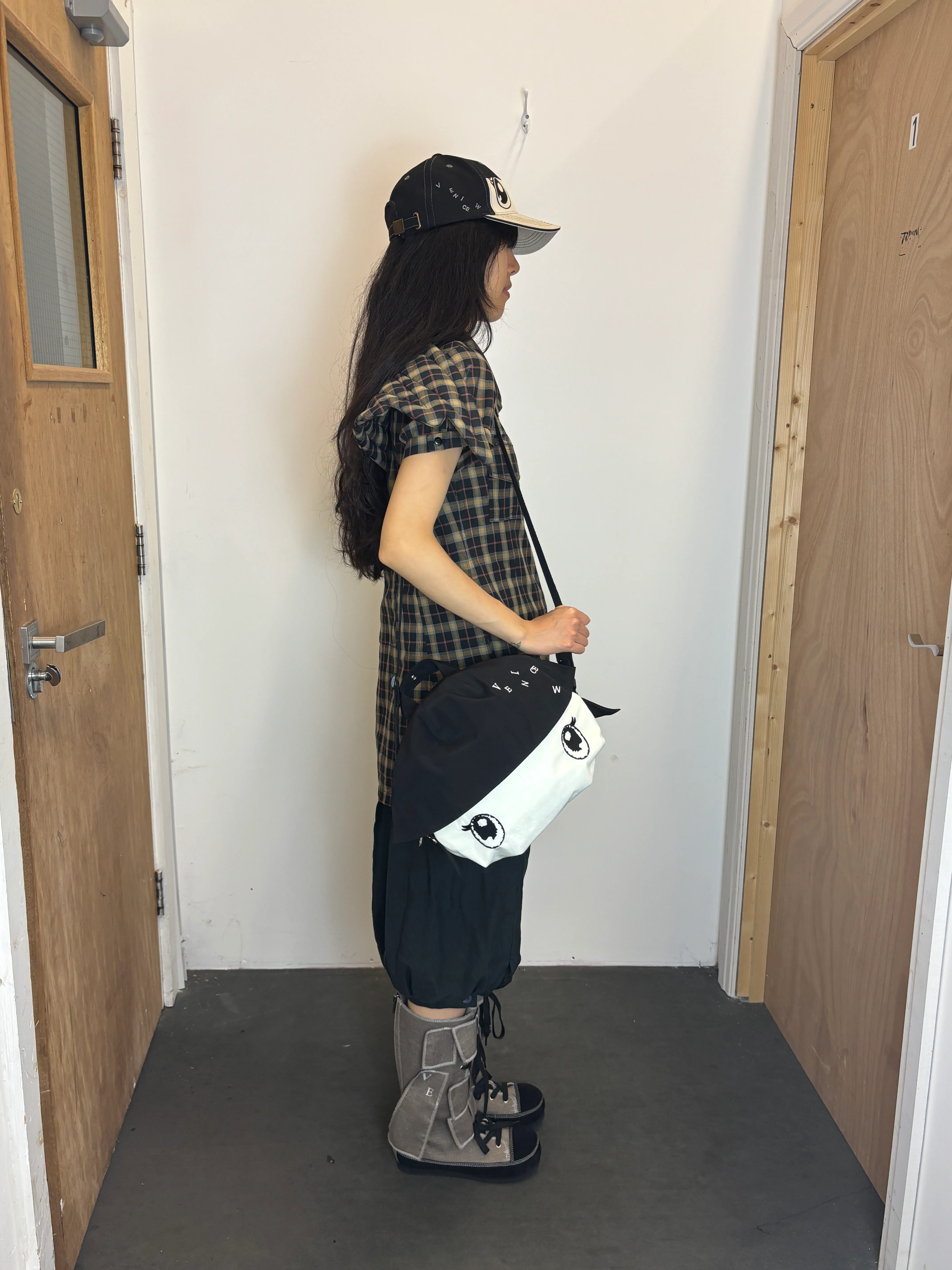 VeniceW Paper Boots VCW-S-27-coal - Image 16