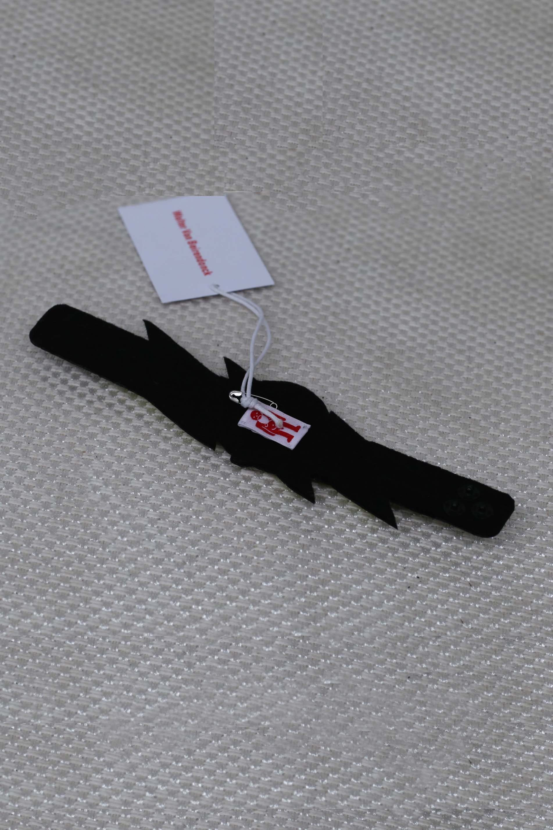 Walter Van Beirendonck embroidered bracelet 9010 pink PWVB4 - Image 3