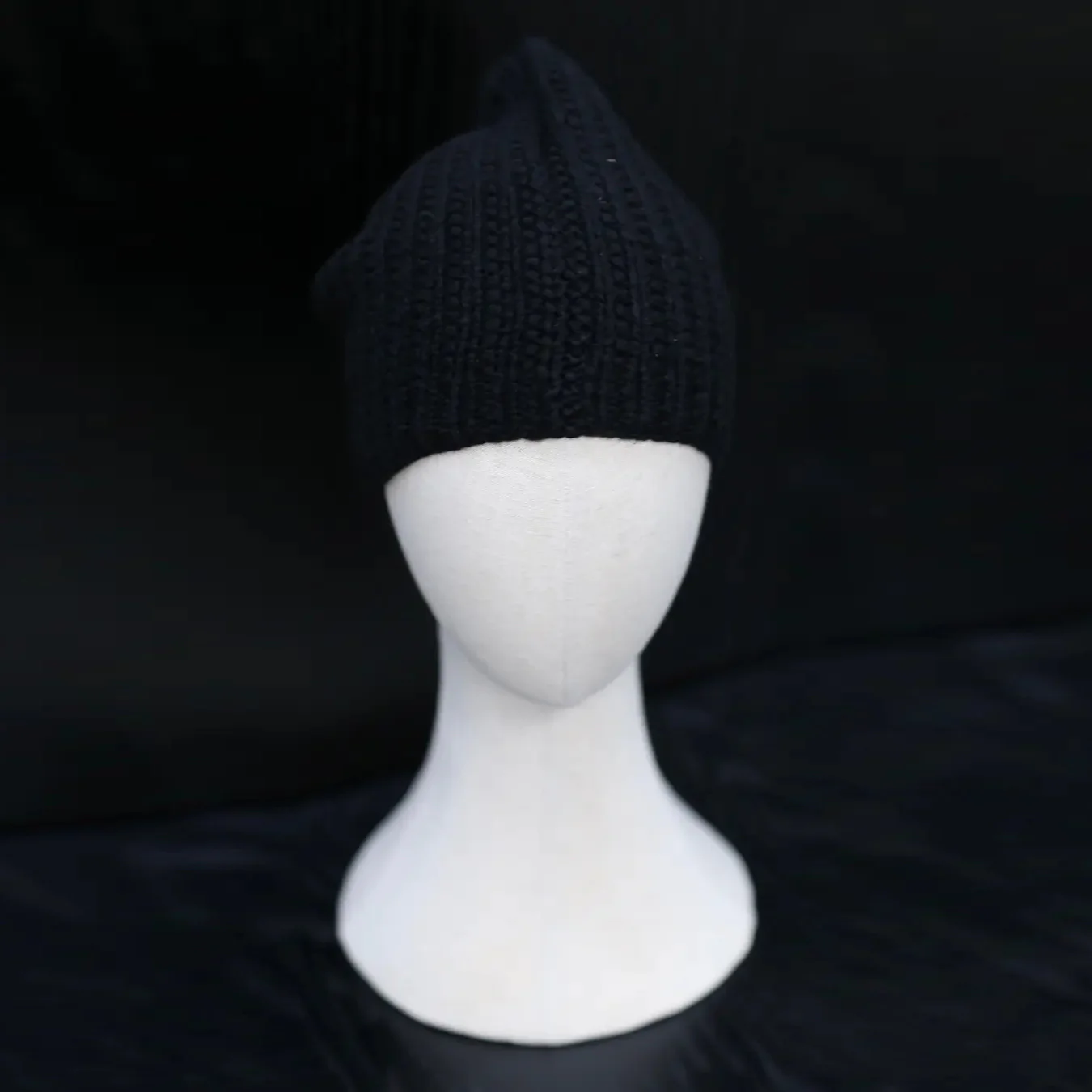 WERKSTATT MUNCHEN cashmere hat M8011 BE BL PWM3 black sterling silver bee - Image 4