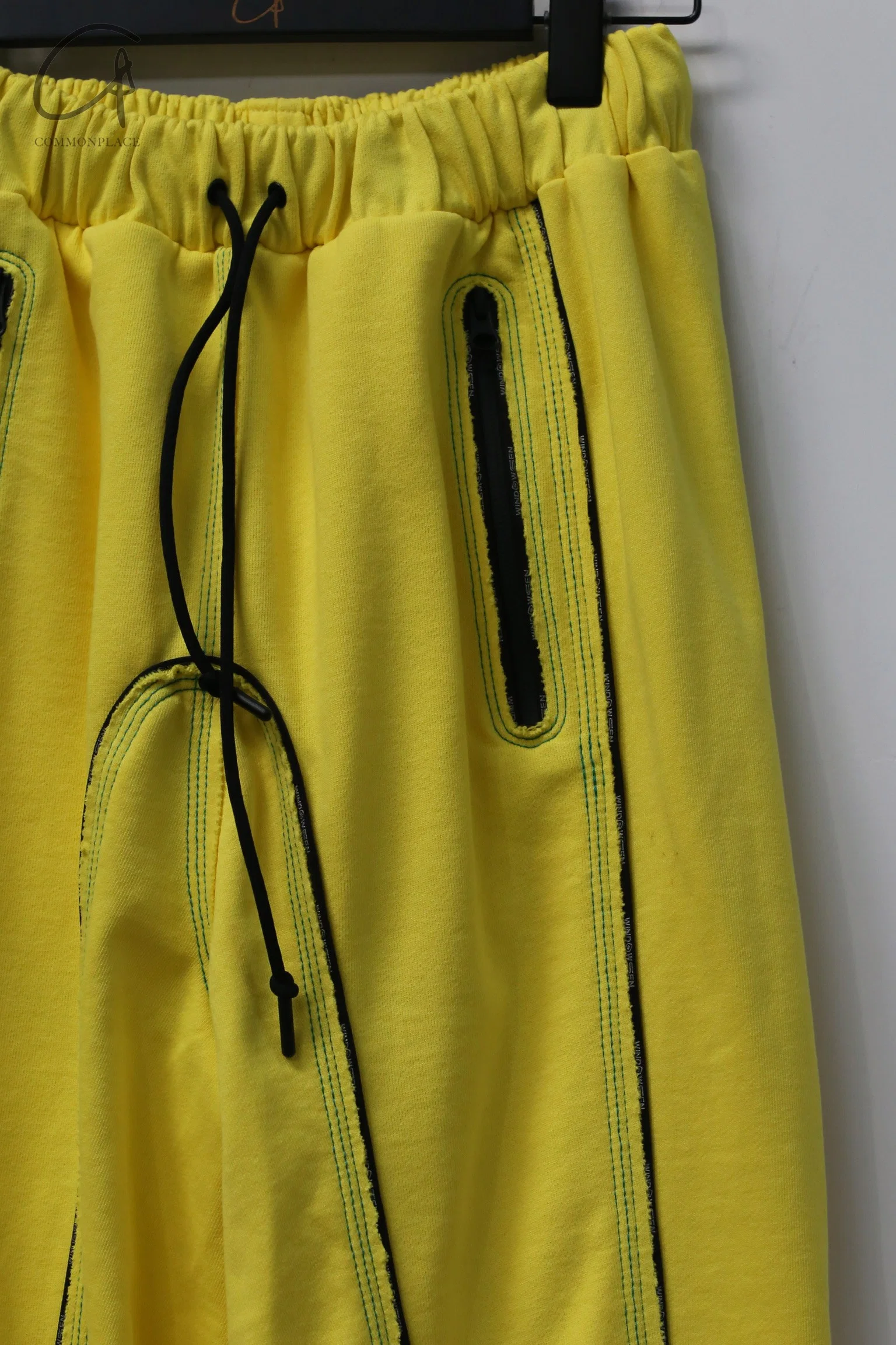 WINDOWSEN Line Sweatpants WA21-G4-A15-C3-0-0 Yellow PW11 - Image 3