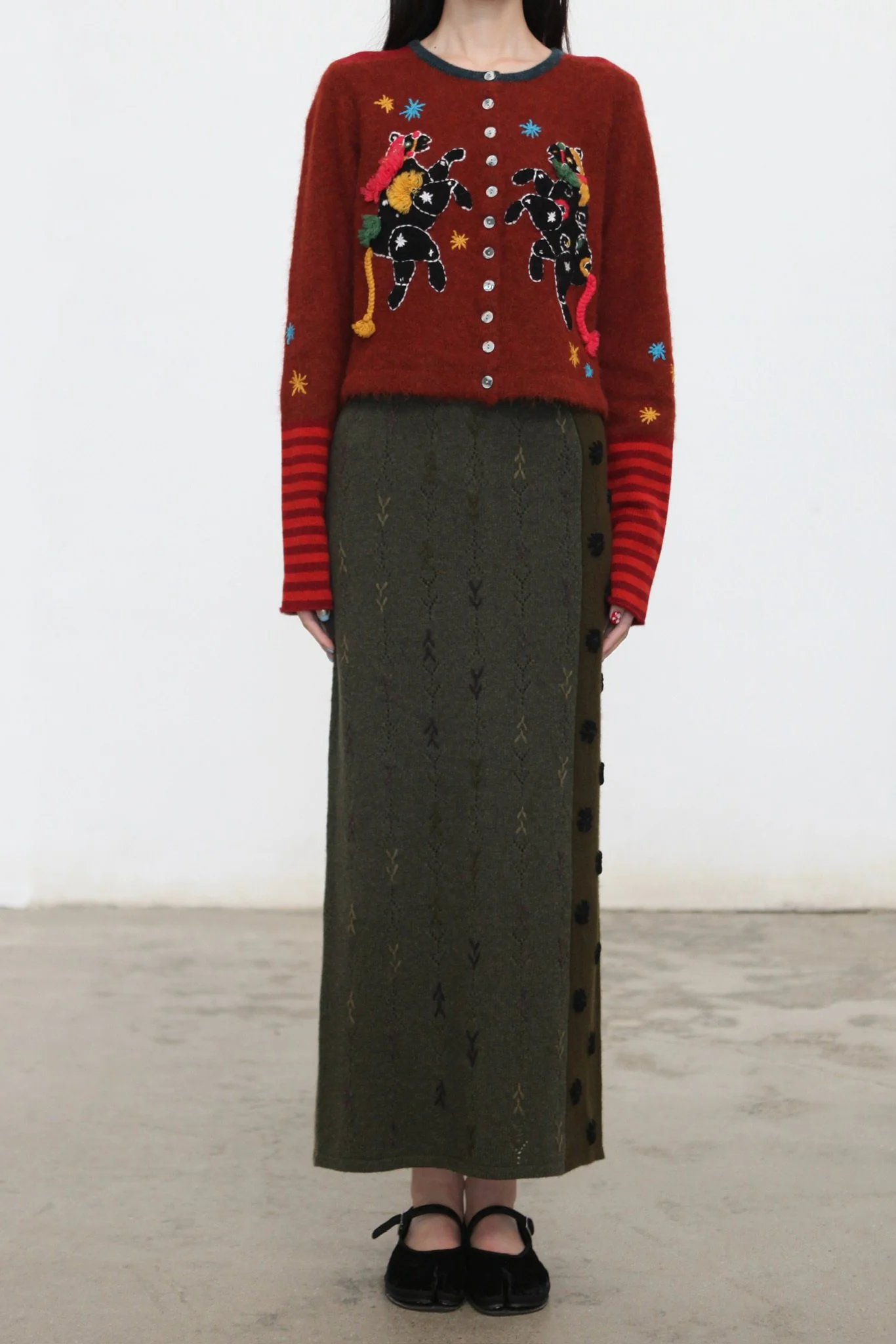 YANYAN KNITS 25 Autumn/Winter Crew Neck Button-Up Cardigan Short Jacket YYK-YYW25-2521-HONG Red - Image 2