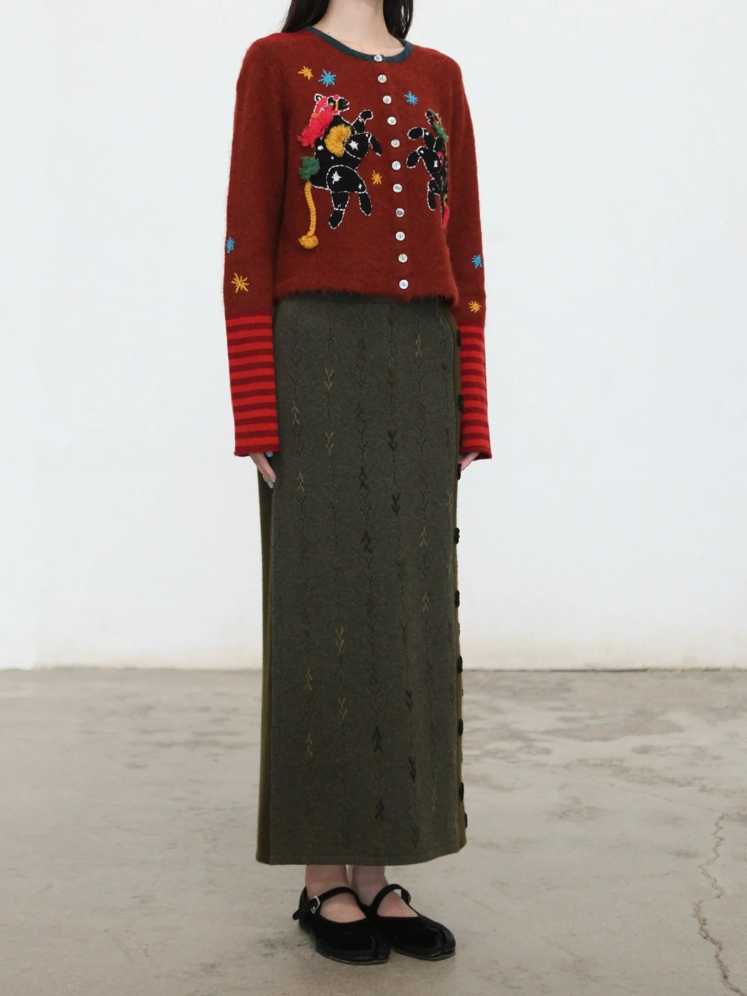 YANYAN KNITS 25 Autumn/Winter Crew Neck Button-Up Cardigan Short Jacket YYK-YYW25-2521-HONG Red - Image 4