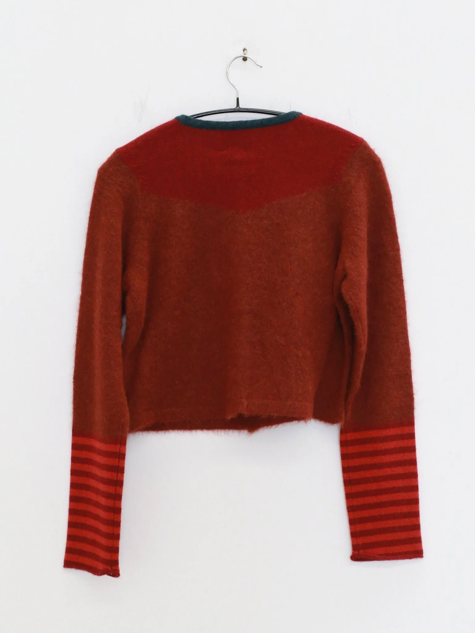 YANYAN KNITS 25 Autumn/Winter Crew Neck Button-Up Cardigan Short Jacket YYK-YYW25-2521-HONG Red - Image 9