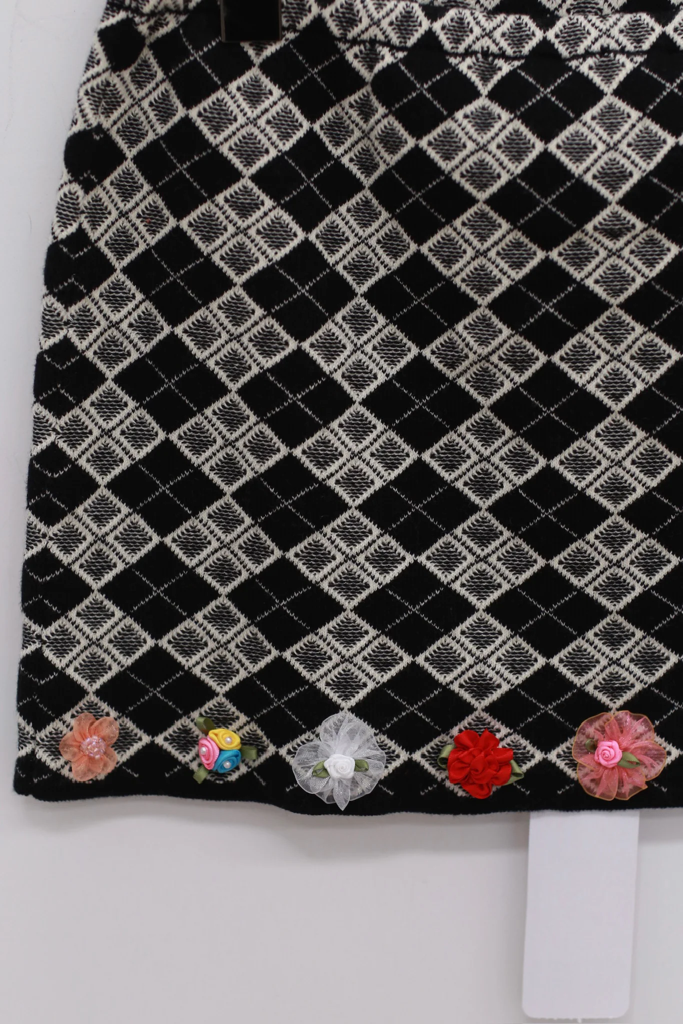 YANYAN KNITS 25 Spring/Summer ARGYLE Bandeau/Mini Skirt with Flowers YYK-YYW25-0781-HB Skirt - Image 2