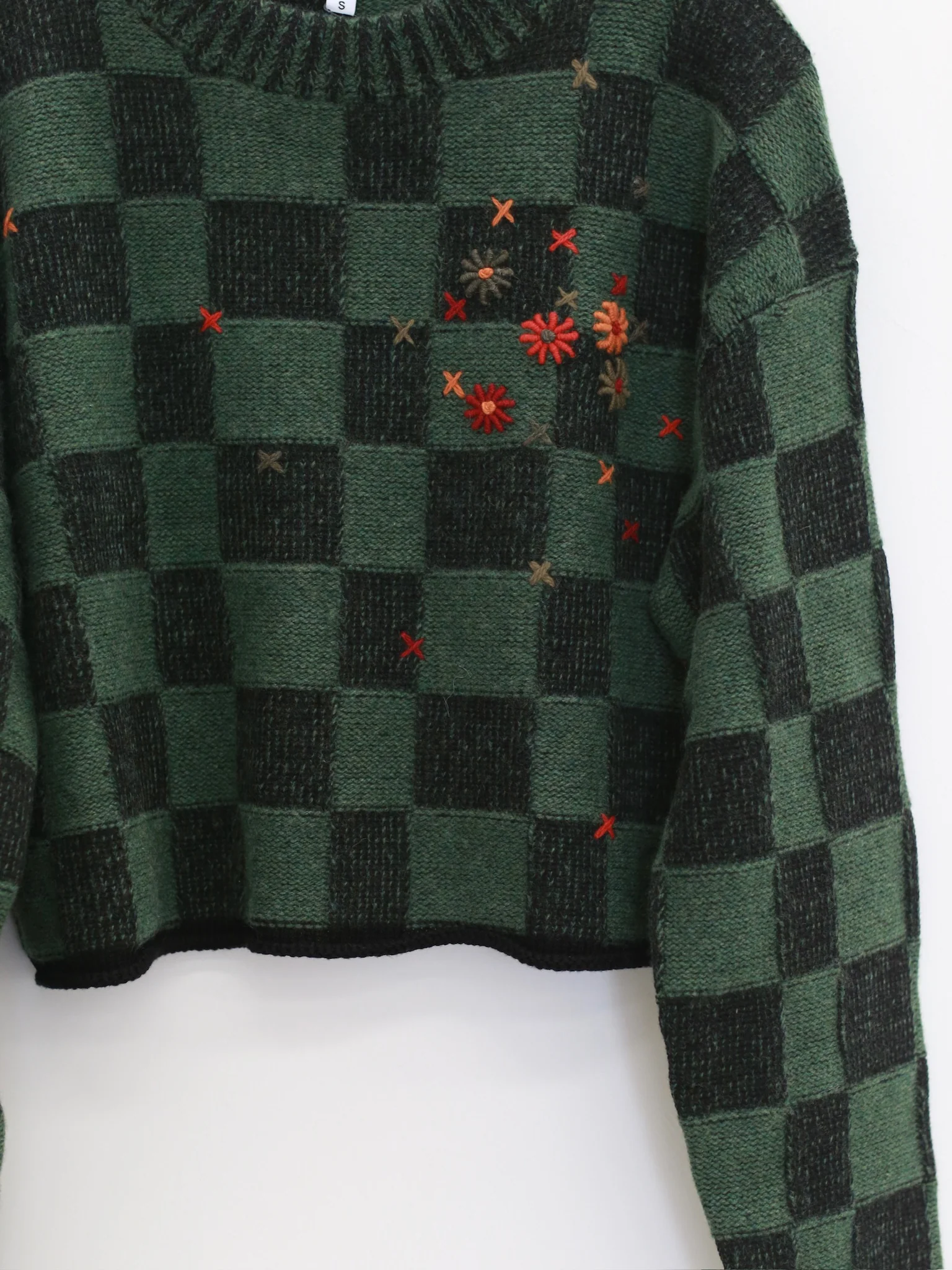 YANYAN KNITS Fall/Winter 2025: Wool plaid cropped sweater/mid-length skirt set YYK-YYW25-2021-GW (Sweater) - Image 7